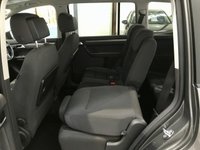 USED 2014 14 VOLKSWAGEN TOURAN 2.0 SE TDI BLUEMOTION TECHNOLOGY 5d 138 BHP 7 Seats, P Sensors, Bluetooth