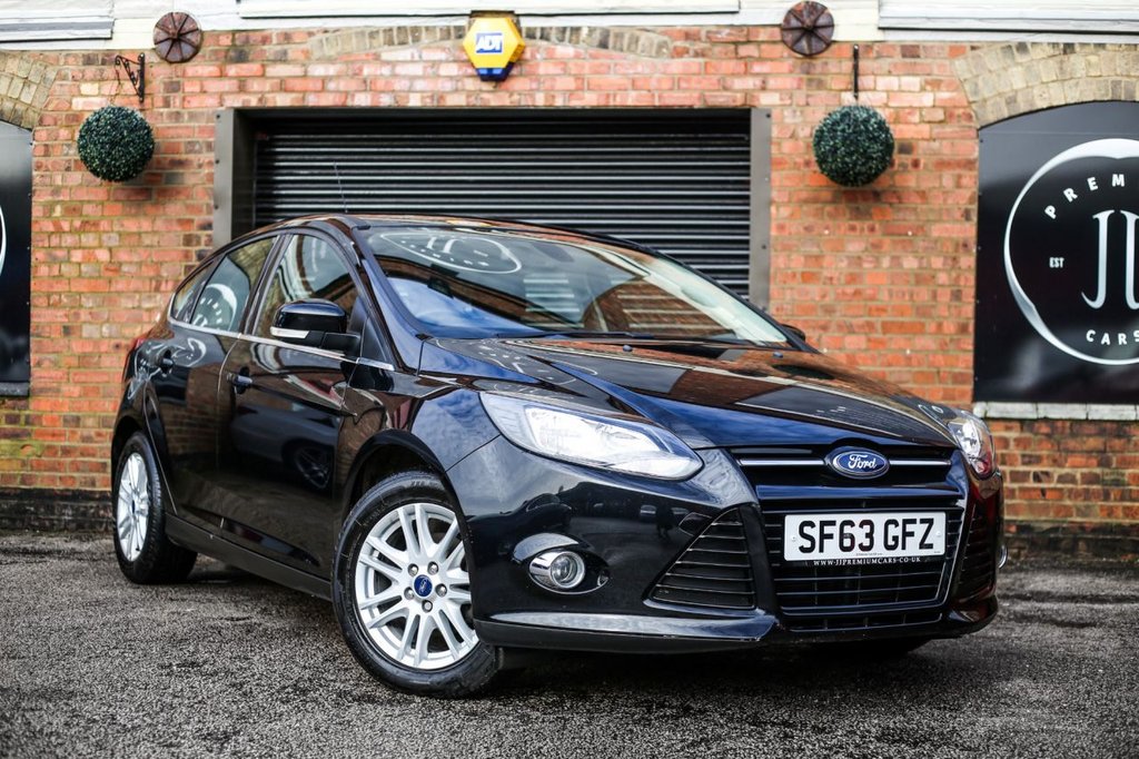 View our FORD FOCUS