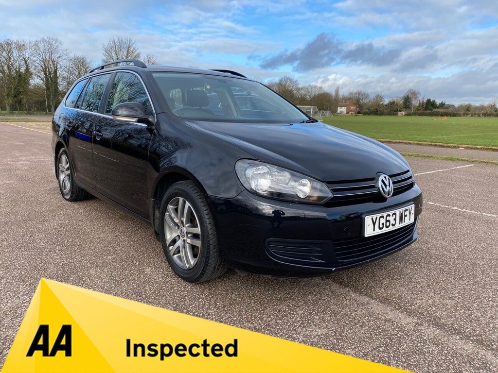 View our VOLKSWAGEN GOLF