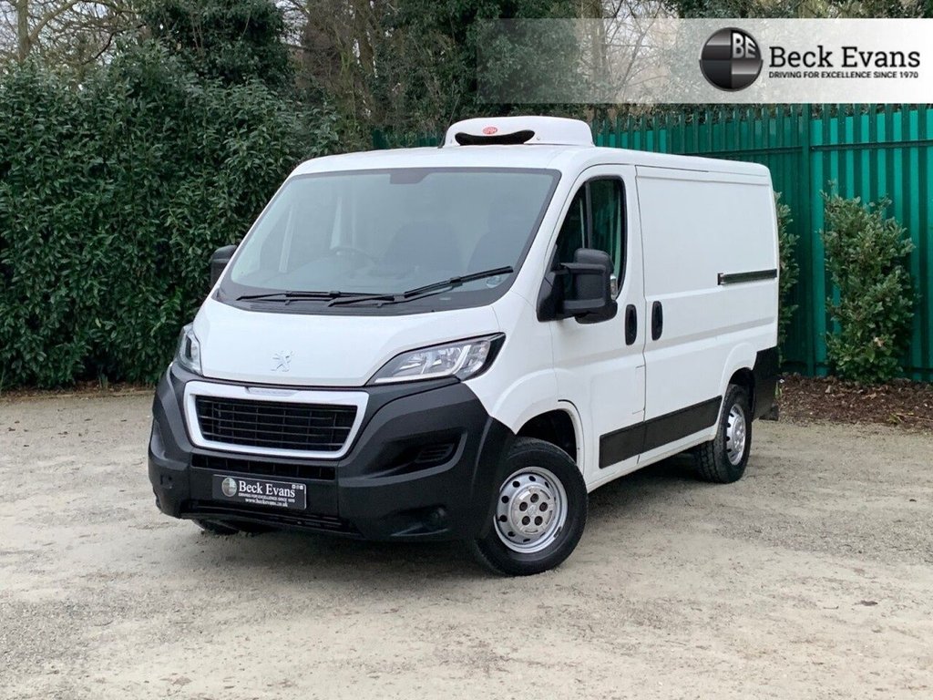 View our PEUGEOT BOXER
