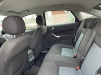 USED 2009 59 FORD MONDEO 2.0 ZETEC TDCI 5d 140 BHP 