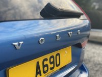USED 2017 67 VOLVO XC60 2.0 D4 R-DESIGN AWD 5d 188 BHP AUTO Premium Specification