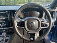 USED 2017 67 VOLVO XC60 2.0 D4 R-DESIGN AWD 5d 188 BHP AUTO Premium Specification
