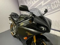 USED 2010 60 YAMAHA R1 MY10, BIG BANG  WITH SC PROJECT CARBON RACE EXHAUST