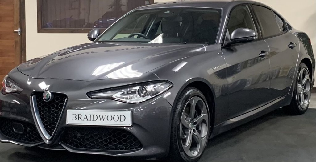 View our ALFA ROMEO GIULIA