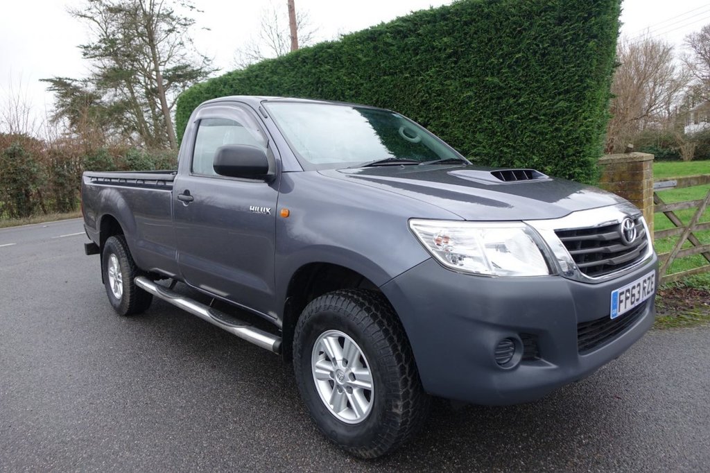 View our TOYOTA HI-LUX