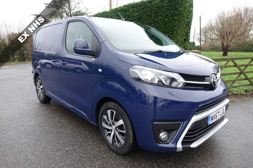 View our TOYOTA PROACE