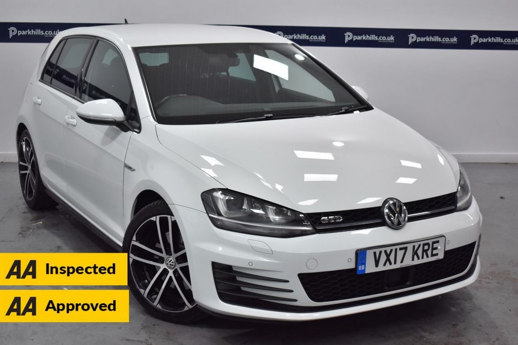 View our VOLKSWAGEN GOLF