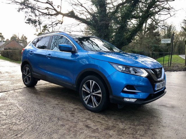 2017 67 Nissan Qashqai 1.2 N-CONNECTA DIG-T XTRONIC 5d 113 BHP