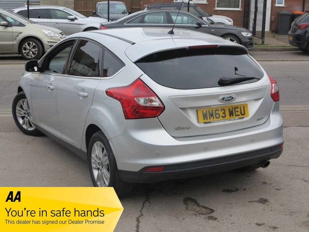 View our FORD FOCUS