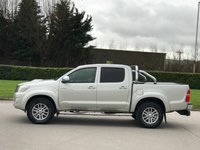 USED 2012 62 TOYOTA HI-LUX 3.0 INVINCIBLE 4X4 D-4D DCB 169 BHP REVERSING CAMERA * NO VAT ** NO VAT