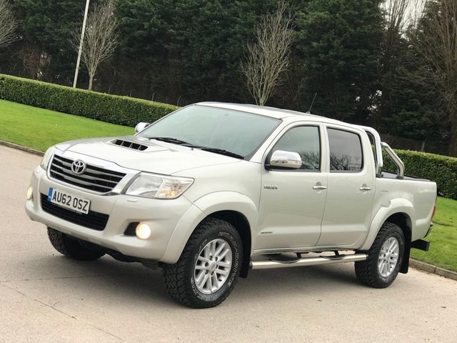 2012 62 Toyota HI-Lux 3.0 INVINCIBLE 4X4 D-4D DCB 169 BHP