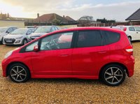 USED 2013 13 HONDA JAZZ 1.3 I-VTEC SI 5d 99 BHP Low Mileage Example with Honda History and Alloys