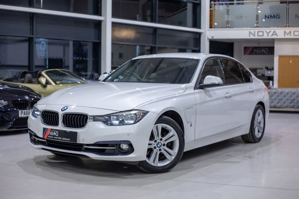 View our BMW 3 SERIES