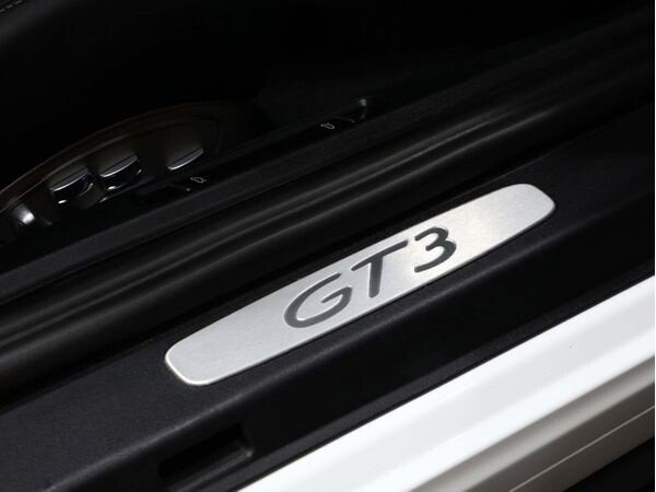 USED 2014 64 PORSCHE 911 3.8 GT3 PDK 2d 475 BHP FRONT AXLE LIFT SYSTEM