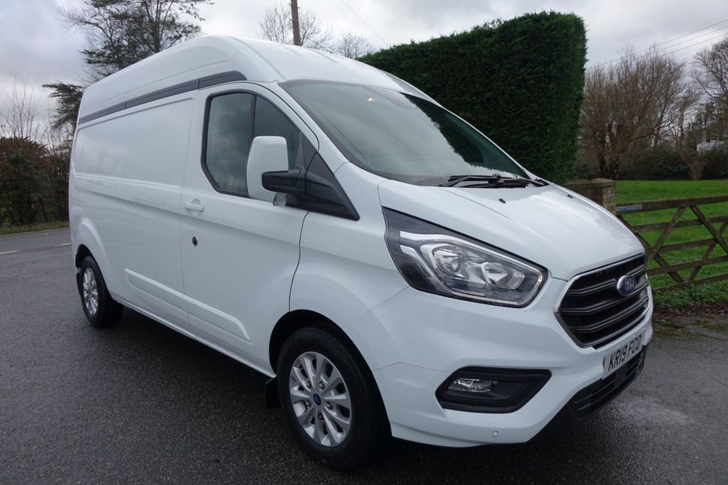 View our FORD TRANSIT CUSTOM