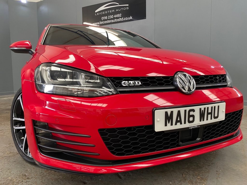 View our VOLKSWAGEN GOLF