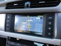 USED 2017 17 JAGUAR XF 2.0 PRESTIGE 4d 177 BHP 