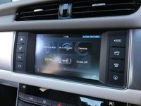 USED 2017 17 JAGUAR XF 2.0 PRESTIGE 4d 177 BHP 