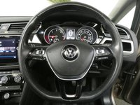 USED 2018 67 VOLKSWAGEN TOURAN 1.6 SE FAMILY TDI BLUEMOTION TECHNOLOGY 5d 114 BHP 7 SEATS SAT NAV SUNROOF