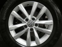 USED 2018 67 VOLKSWAGEN TOURAN 1.6 SE FAMILY TDI BLUEMOTION TECHNOLOGY 5d 114 BHP 7 SEATS SAT NAV SUNROOF