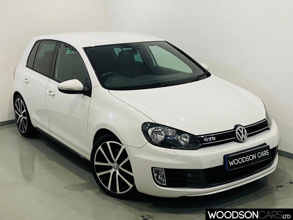 View our VOLKSWAGEN GOLF