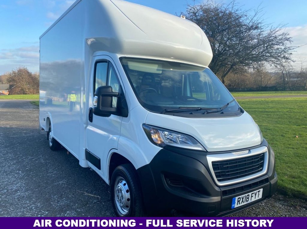 View our PEUGEOT BOXER