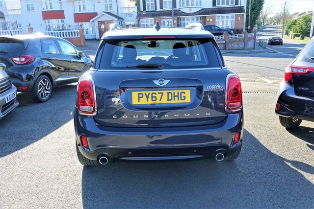 View our MINI COUNTRYMAN