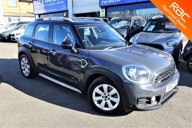 View our MINI COUNTRYMAN