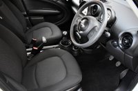 USED 2013 13 MINI COUNTRYMAN 1.6 COOPER 5 DOOR 6-SPEED 122 BHP 36 Months Nationwide Warranty