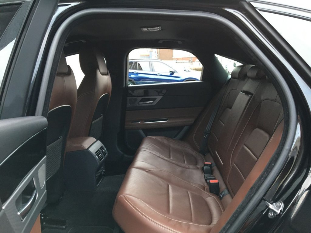 USED 2019 19 JAGUAR XF 2.0 D R-SPORT 4d 177 BHP 