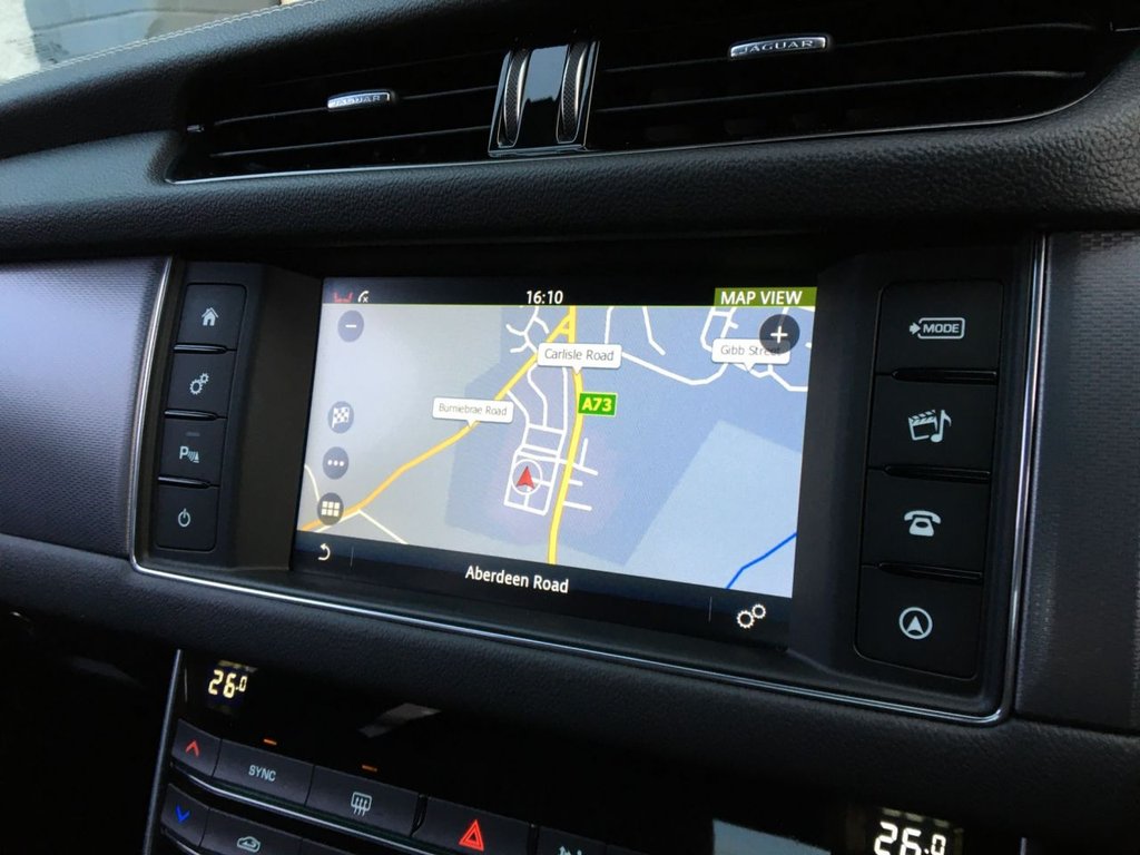 USED 2019 19 JAGUAR XF 2.0 D R-SPORT 4d 177 BHP 