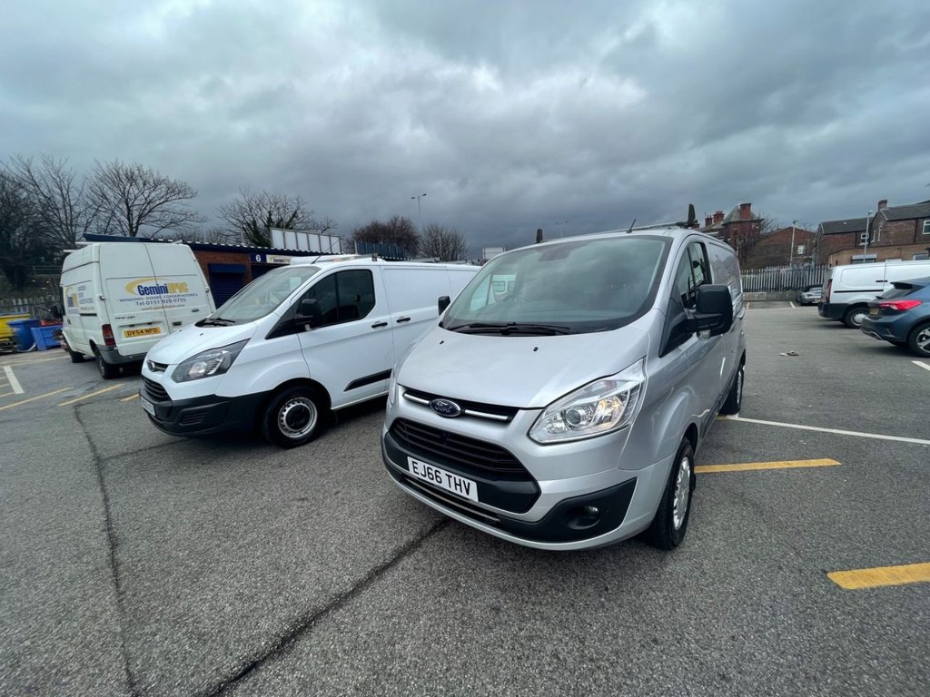 View our FORD TRANSIT CUSTOM
