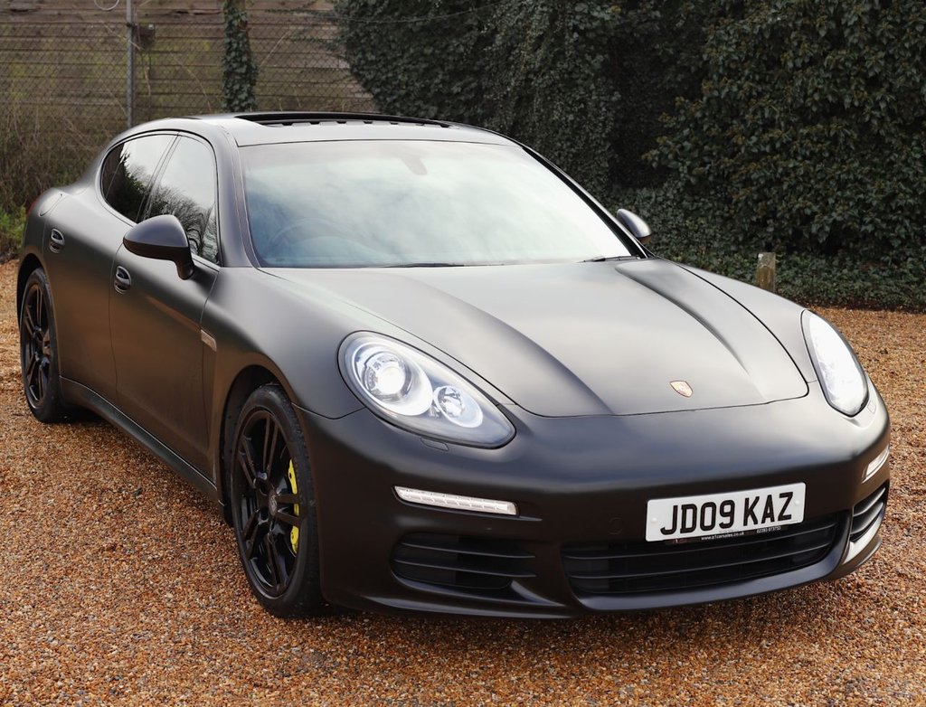 View our PORSCHE PANAMERA