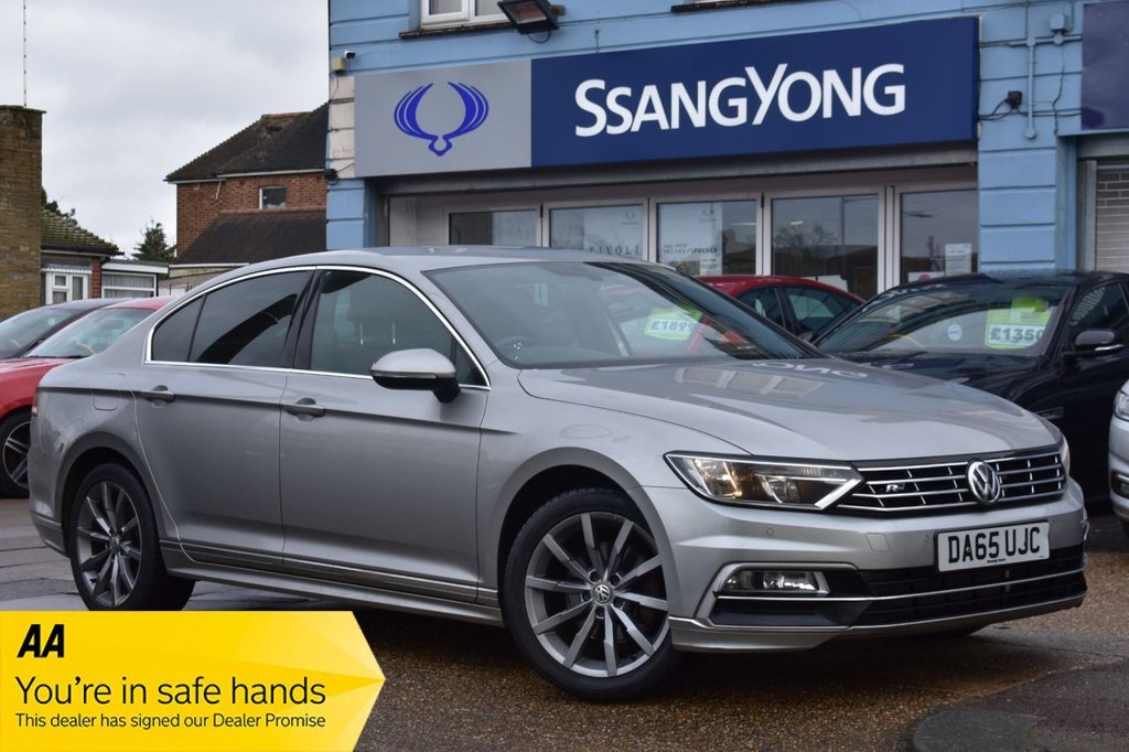 View our VOLKSWAGEN PASSAT