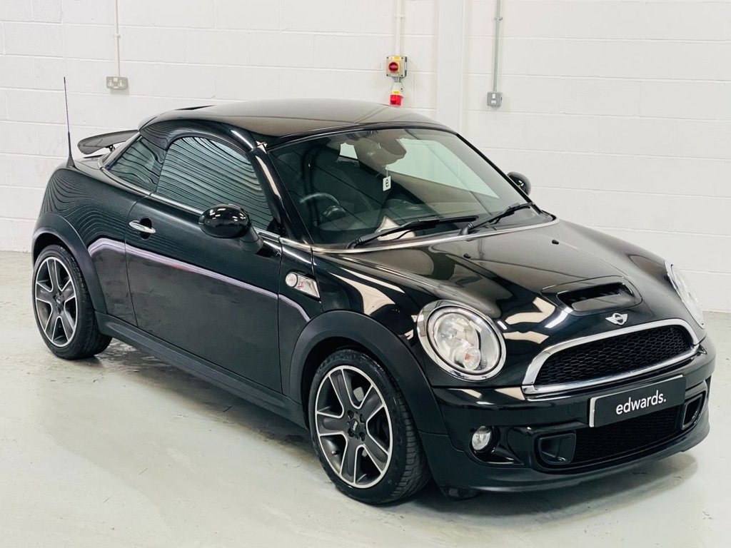 View our MINI COUPE