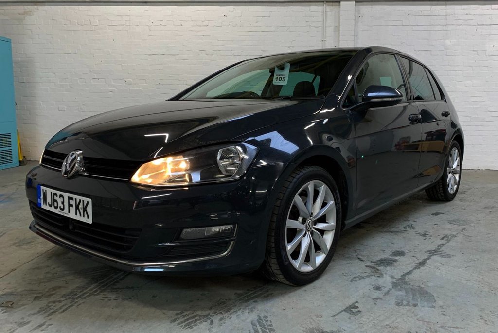View our VOLKSWAGEN GOLF