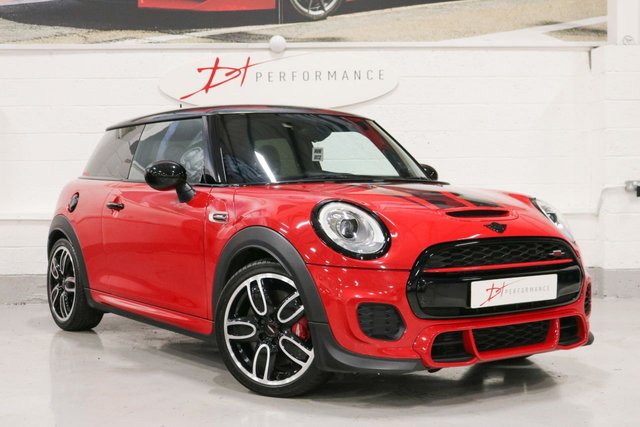 2015 65 MINI Hatch John Cooper Works 2.0 JOHN COOPER WORKS 3d 228 BHP