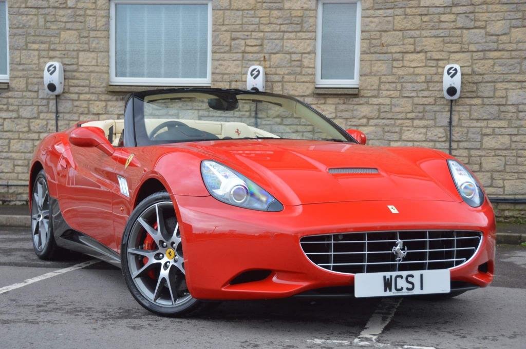 View our FERRARI CALIFORNIA