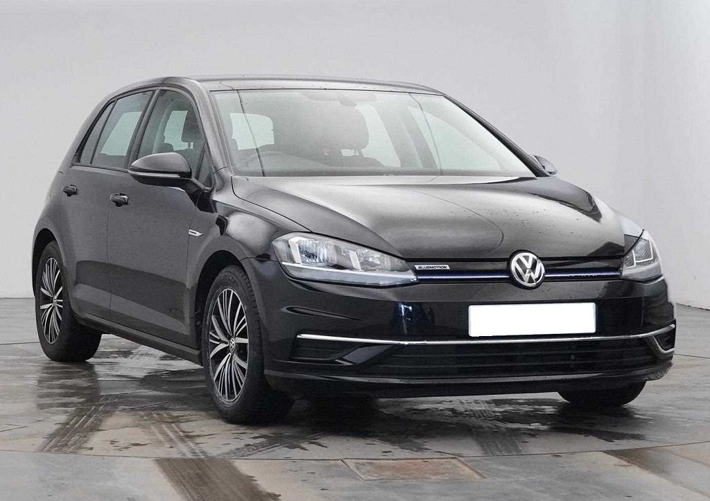 View our VOLKSWAGEN GOLF