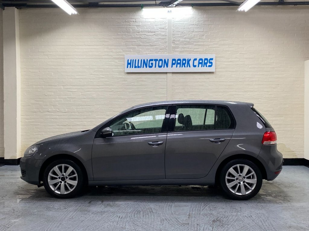 View our VOLKSWAGEN GOLF