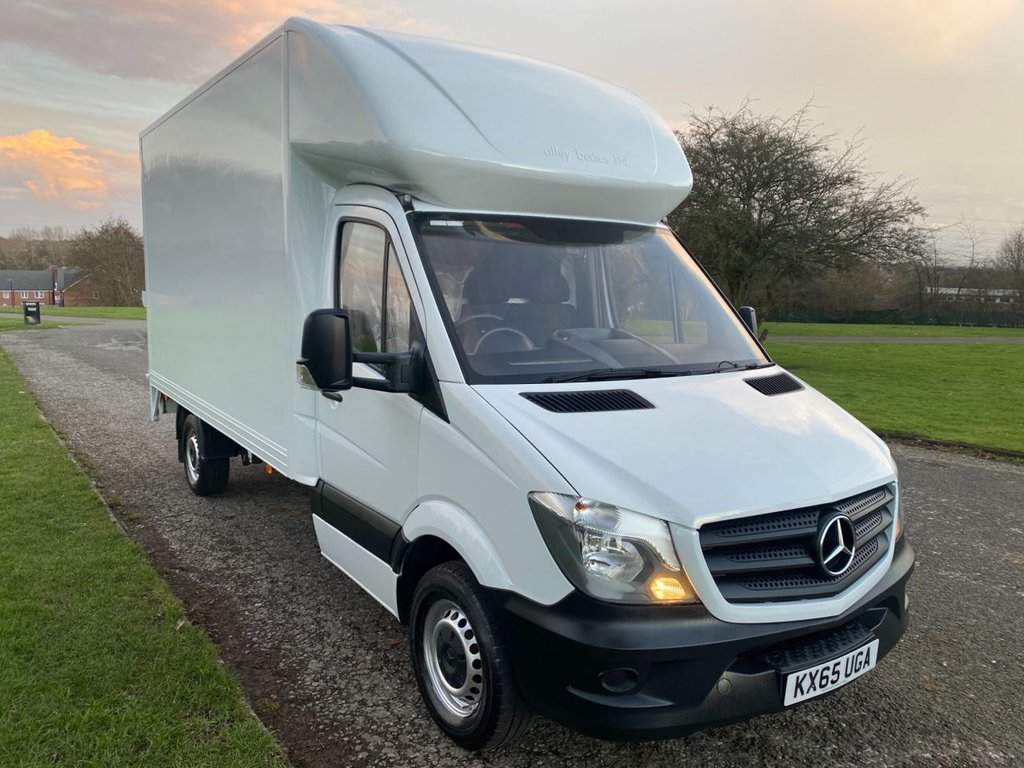 View our MERCEDES-BENZ SPRINTER
