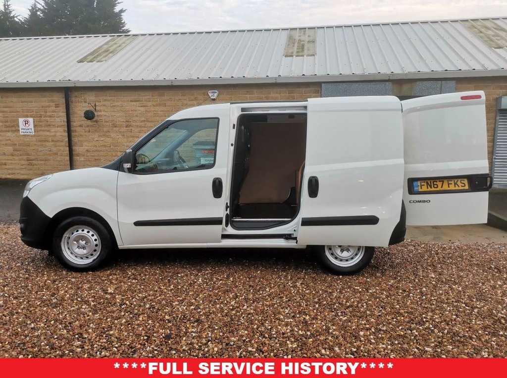 View our VAUXHALL COMBO