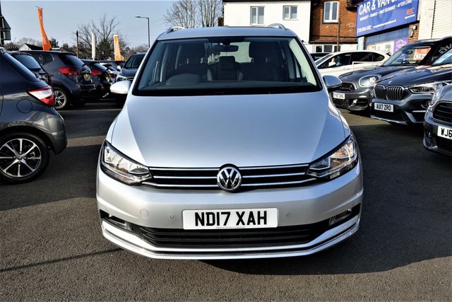 View our VOLKSWAGEN TOURAN
