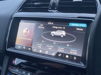 USED 2017 67 JAGUAR F-PACE 3.0 V6 PORTFOLIO AWD 5d 296 BHP In-Control Touch Pro