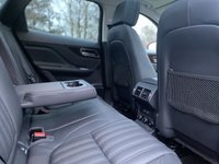 USED 2017 67 JAGUAR F-PACE 3.0 V6 PORTFOLIO AWD 5d 296 BHP In-Control Touch Pro