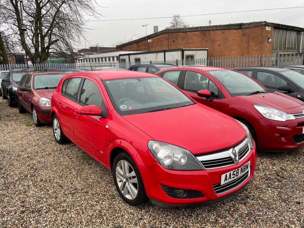 View our VAUXHALL ASTRA