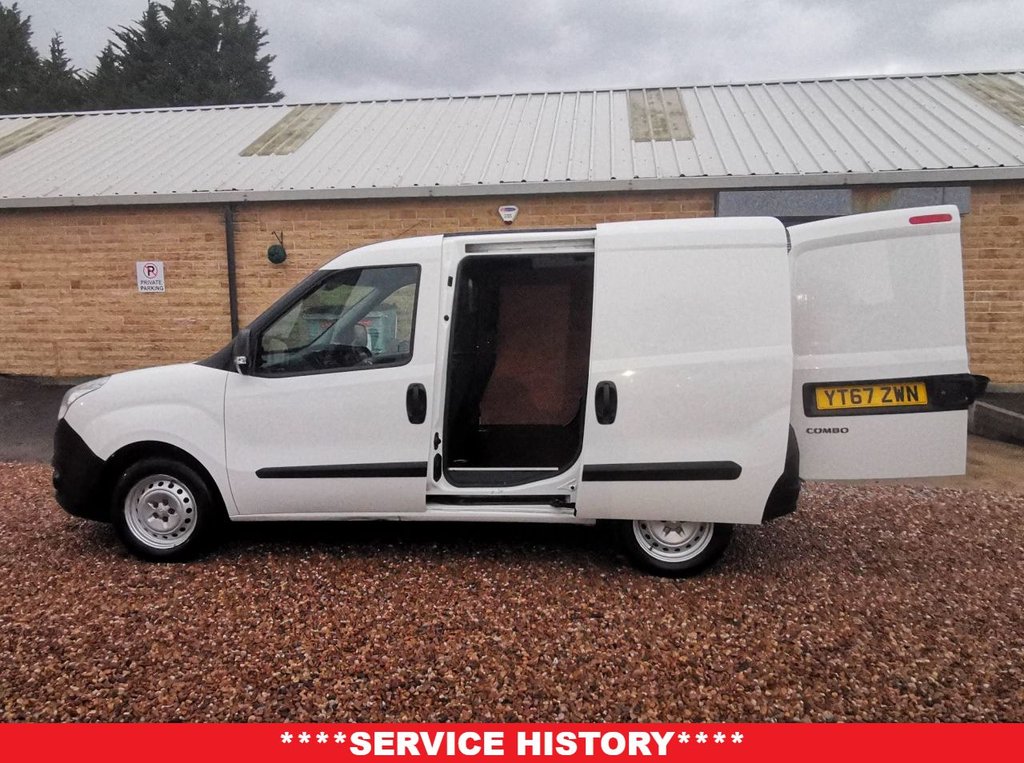View our VAUXHALL COMBO
