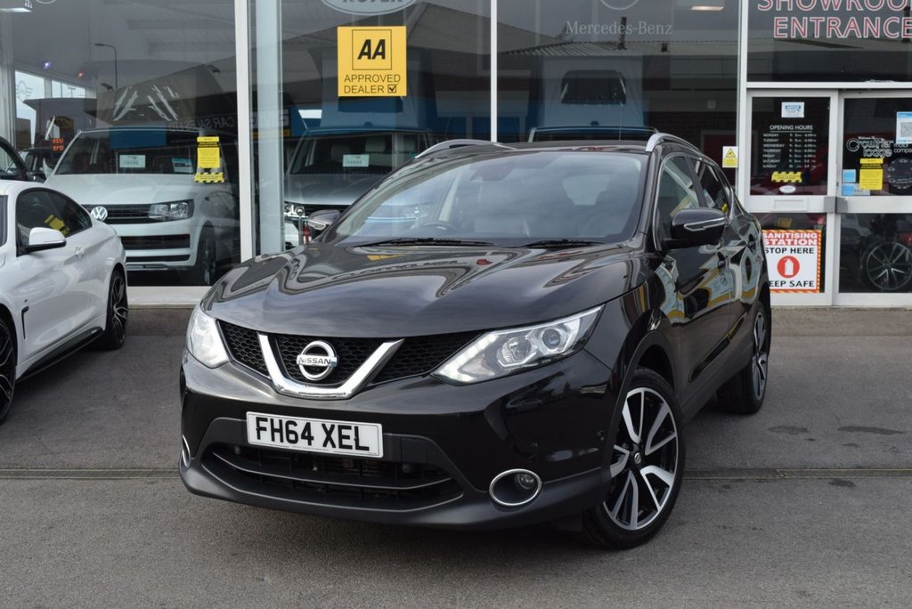 View our NISSAN QASHQAI