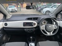USED 2013 13 TOYOTA YARIS 1.3 VVT-I TREND 5d 98 BHP REVERSING CAMERA + SAT NAV + BLUETOOTH CONNECTIVITY + FEB '22 MOT